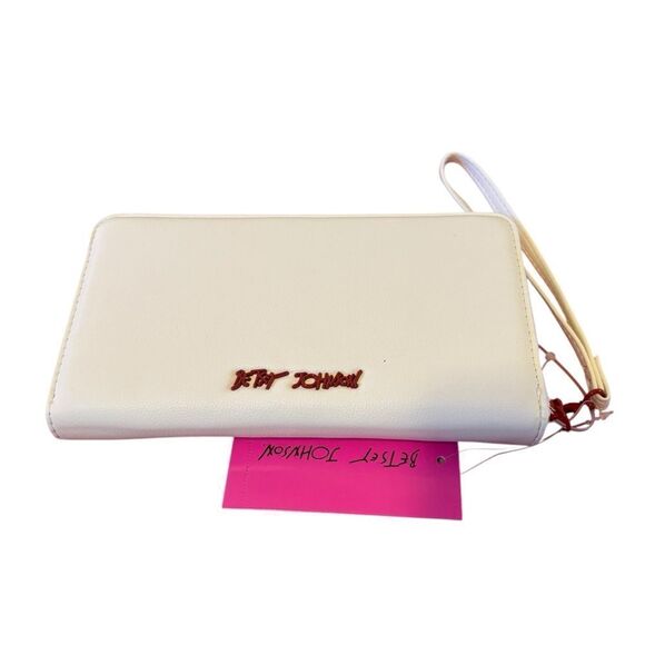 Betsey Johnson White Wallet/Wristlet with Red Studded Hearts. - Picture 4 of 5